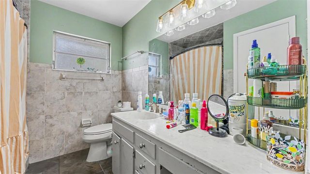 7011 DAVIN STREET, Lakeland, FL 33813