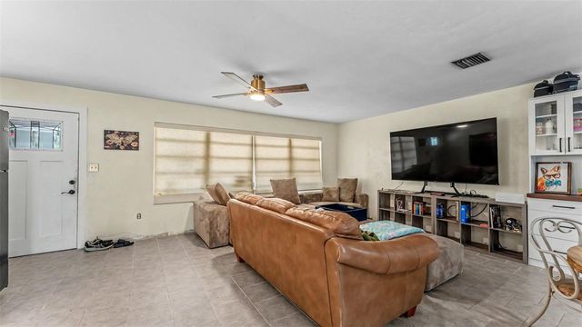 7011 DAVIN STREET, Lakeland, FL 33813