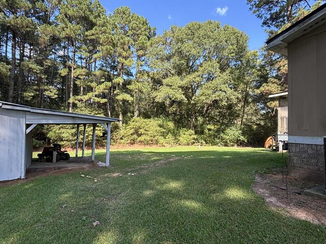 1558 Stanley Road, Stonewall, LA 71078