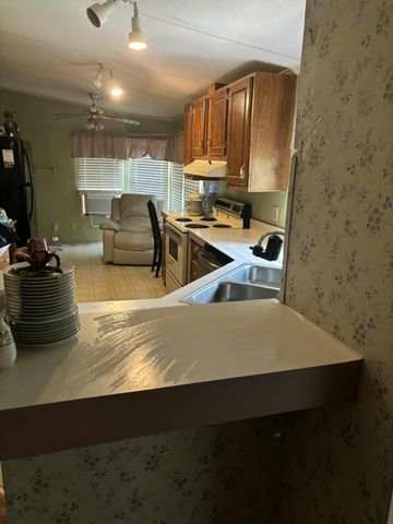 1558 Stanley Road, Stonewall, LA 71078