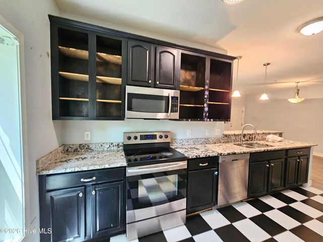 123 Covil Avenue 104, Wilmington, NC 28403