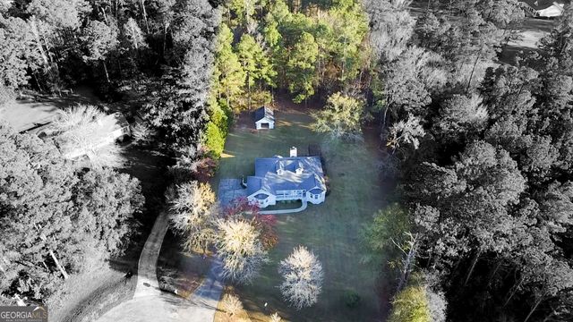 318 Graham Woods Court, Gray, GA 31032
