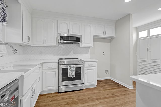 318 Graham Woods Court, Gray, GA 31032