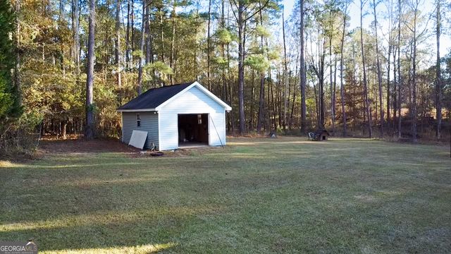 318 Graham Woods Court, Gray, GA 31032