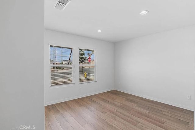 28341 Digger, Menifee, CA 92585