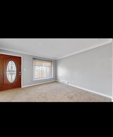 18108 Waltham Street, Detroit, MI 48205