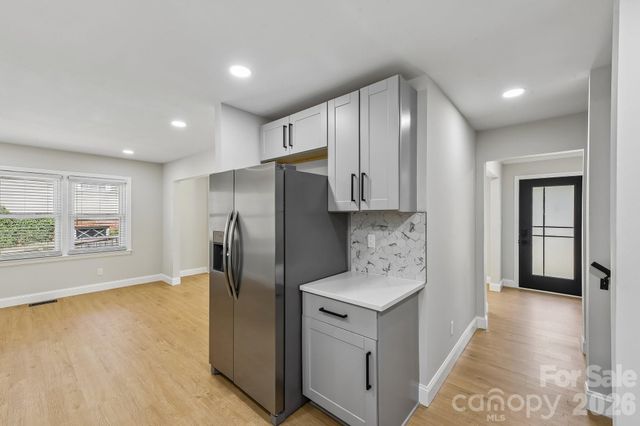 3414 Winterfield Place, Charlotte, NC 28205