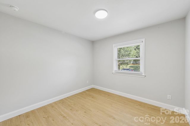 3414 Winterfield Place, Charlotte, NC 28205
