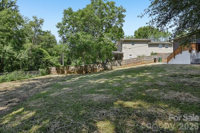 3414 Winterfield Place, Charlotte, NC 28205