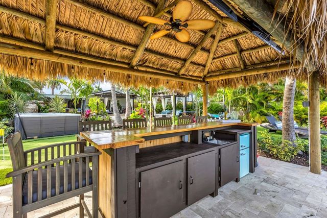 2004 NE 17th Way, Fort Lauderdale, FL 33305