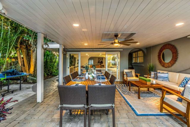 2004 NE 17th Way, Fort Lauderdale, FL 33305