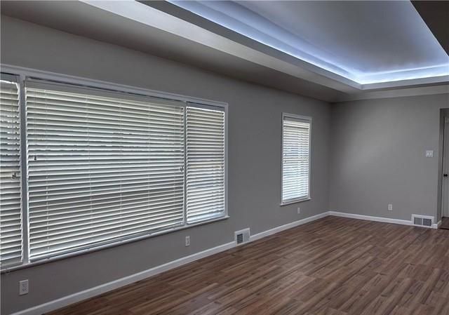 302 Old Ivy Road NE, Atlanta, GA 30342