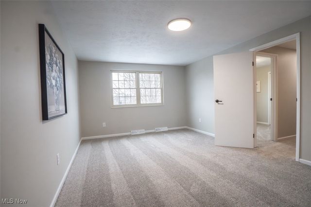 2798 E Celeste View Drive, Stow, OH 44224