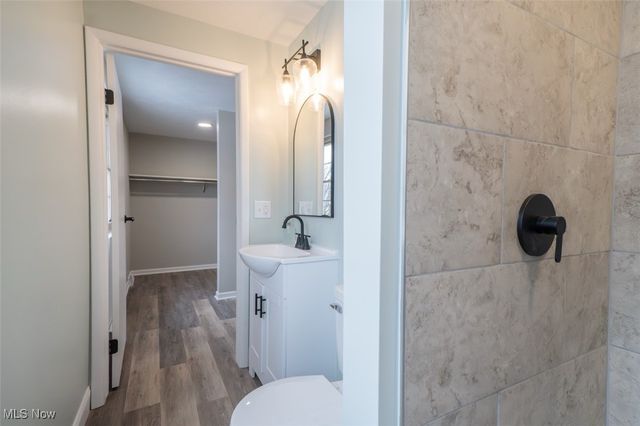 2798 E Celeste View Drive, Stow, OH 44224