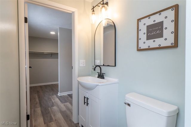 2798 E Celeste View Drive, Stow, OH 44224