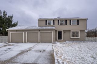 2798 E Celeste View Drive, Stow, OH 44224