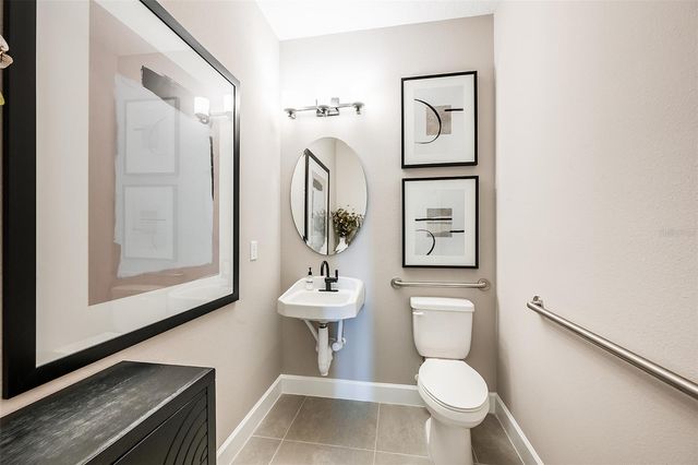 19337 LOCHSIDE LANE, Mount Dora, FL 32757