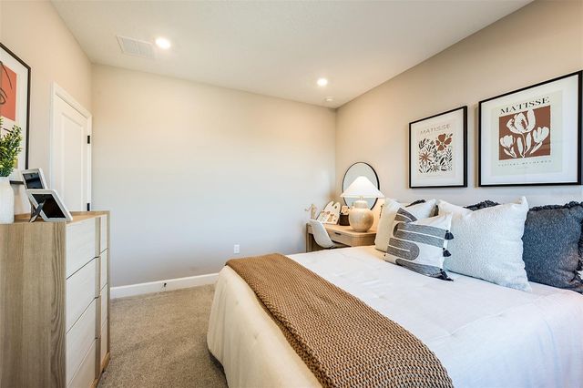 19337 LOCHSIDE LANE, Mount Dora, FL 32757