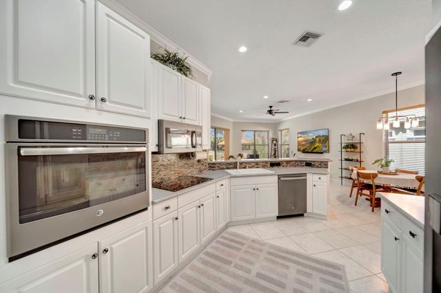 7099 NW 113th Avenue, Parkland, FL 33076