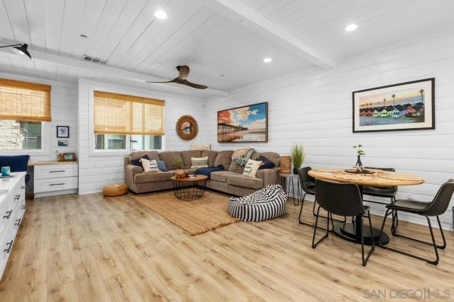 1558 Vista Del Mar Way 3, Oceanside, CA 92054