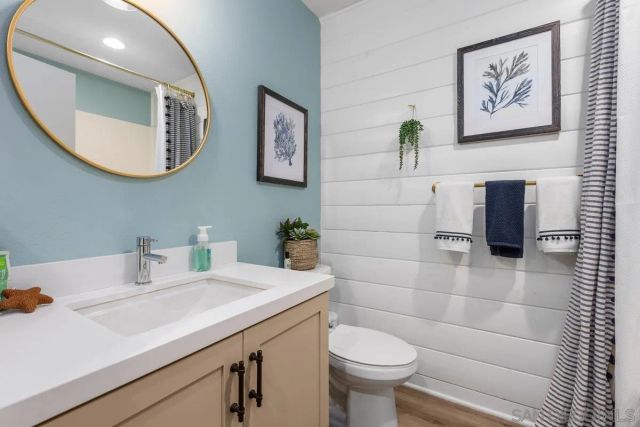 1558 Vista Del Mar Way 3, Oceanside, CA 92054