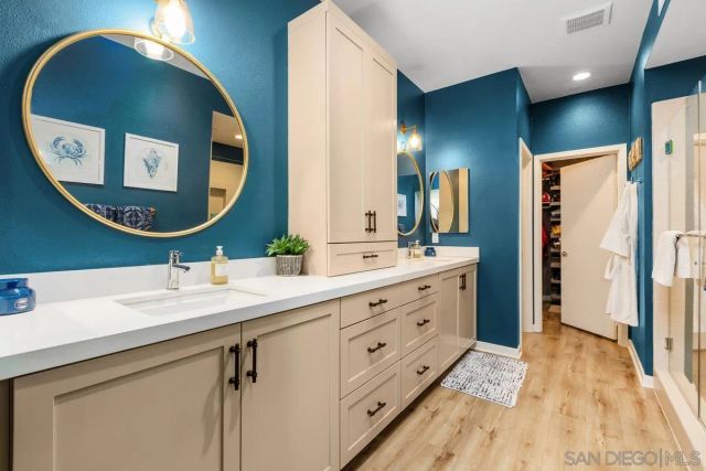 1558 Vista Del Mar Way 3, Oceanside, CA 92054