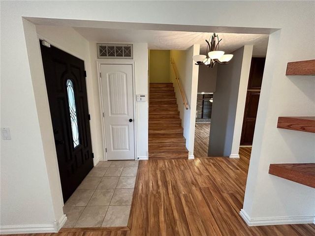 908 East Drive, Edmond, OK 73034