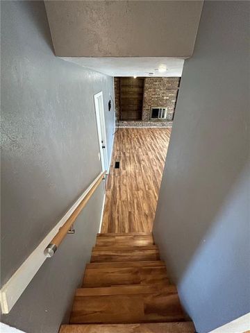 908 East Drive, Edmond, OK 73034