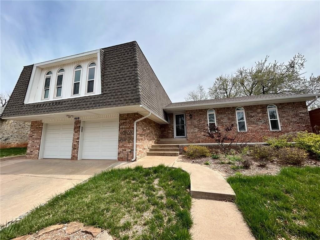 908 East Drive, Edmond, OK 73034