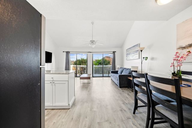 800 Deer Creek Rd Unit F, Surfside Beach, SC 29575