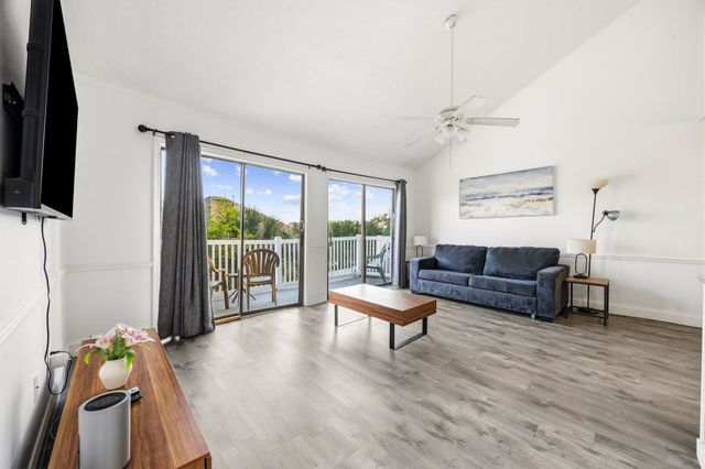 800 Deer Creek Rd Unit F, Surfside Beach, SC 29575