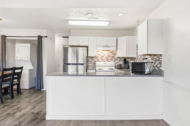 800 Deer Creek Rd Unit F, Surfside Beach, SC 29575