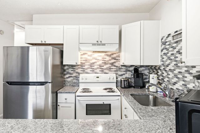 800 Deer Creek Rd Unit F, Surfside Beach, SC 29575