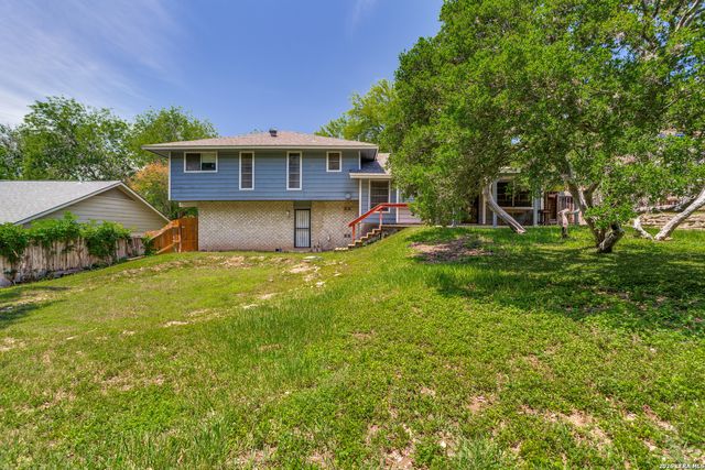 5822 Dan Duryea, San Antonio, TX 78240