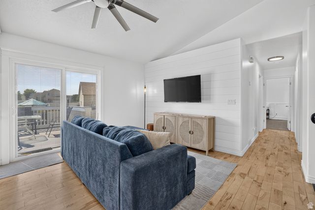 4205 W 5850 S, Roy, UT 84067