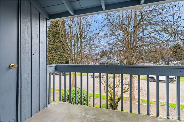 441 445 Smithers Avenue S, Renton, WA 98057