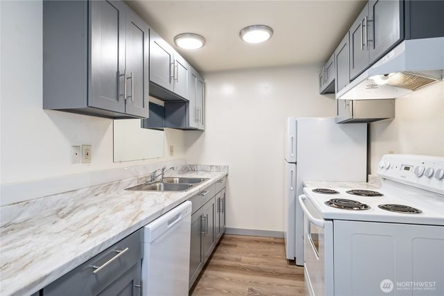 441 445 Smithers Avenue S, Renton, WA 98057