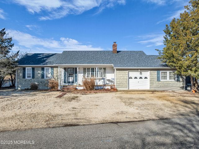 634 Fairview Lane, Forked River, NJ 08731