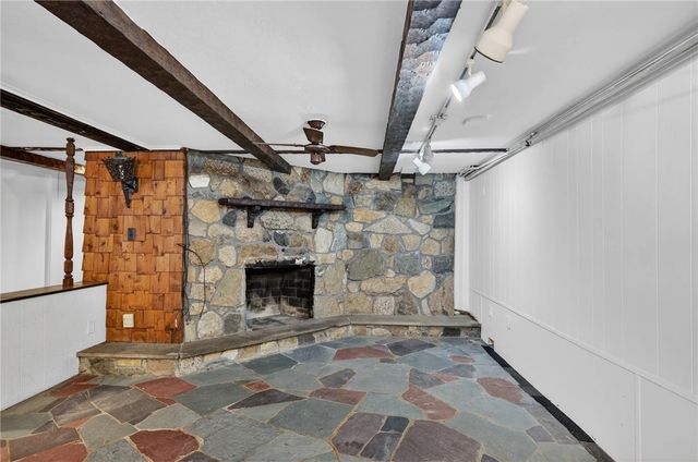 7 Earhart Street, Johnston, RI 02919