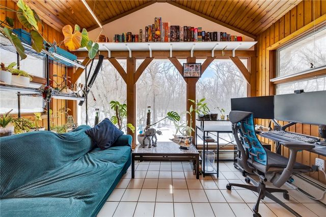 7 Earhart Street, Johnston, RI 02919