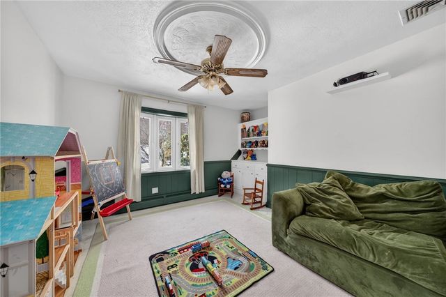 7 Earhart Street, Johnston, RI 02919