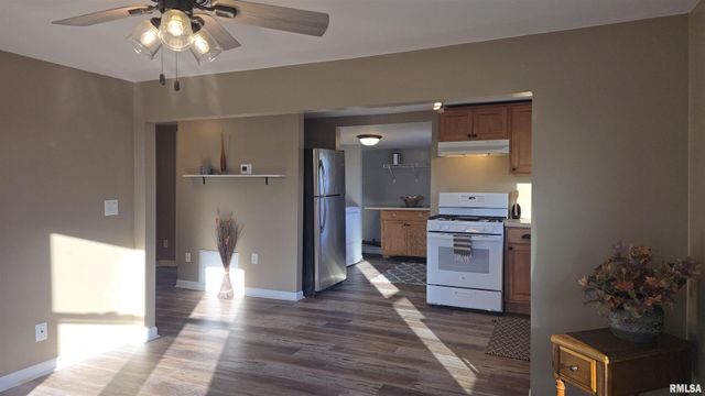 1006 8TH Street, Colona, IL 61241