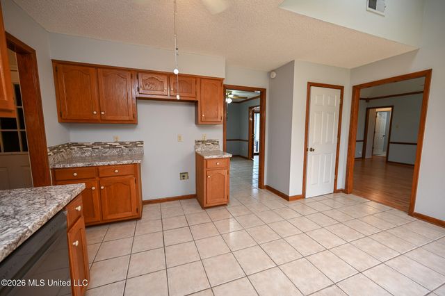 7103 Larkfield Road, Olive Branch, MS 38654