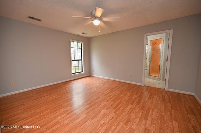 7103 Larkfield Road, Olive Branch, MS 38654