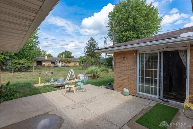 505 Durst Drive, Englewood, OH 45322