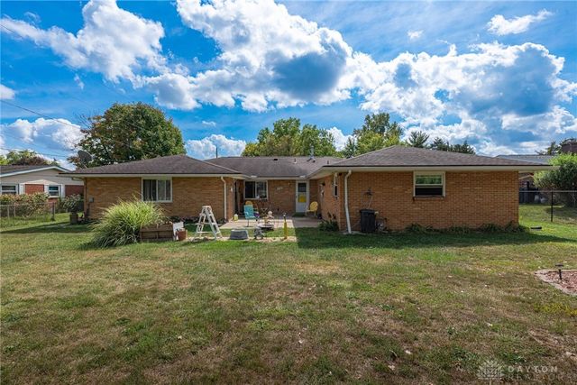 505 Durst Drive, Englewood, OH 45322