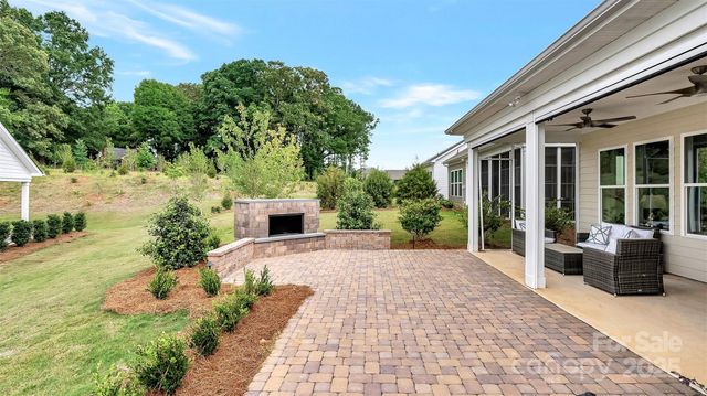 1039 Rabbit Hill Lane, Monroe, NC 28110