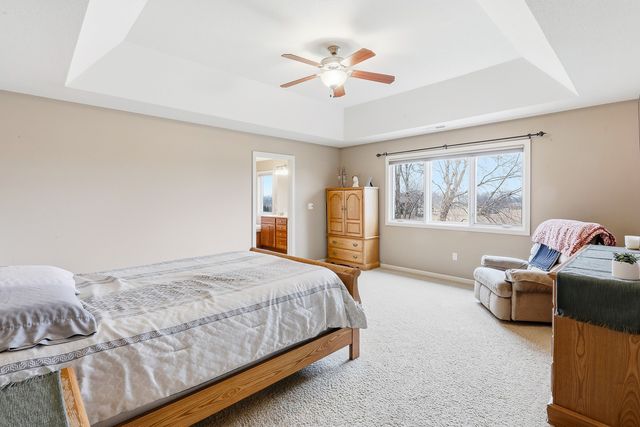 2508 Hemel Drive, Pella, IA 50219