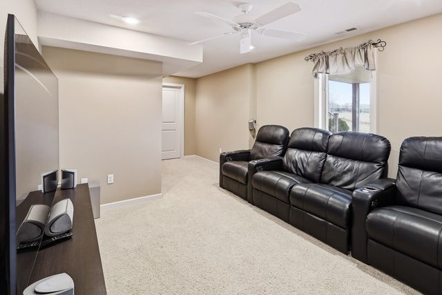 2508 Hemel Drive, Pella, IA 50219