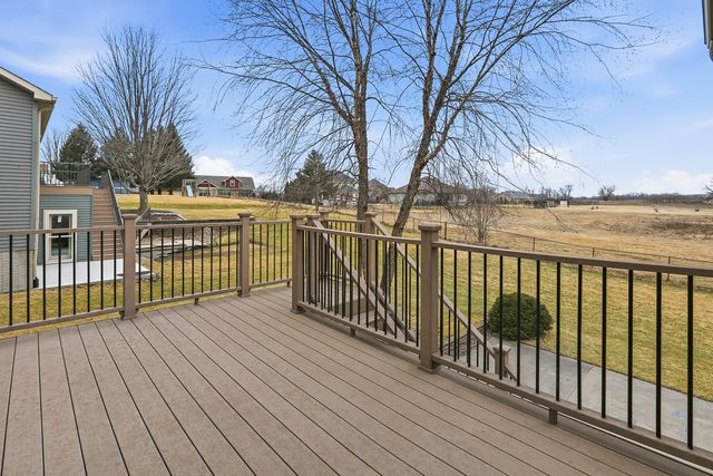 2508 Hemel Drive, Pella, IA 50219